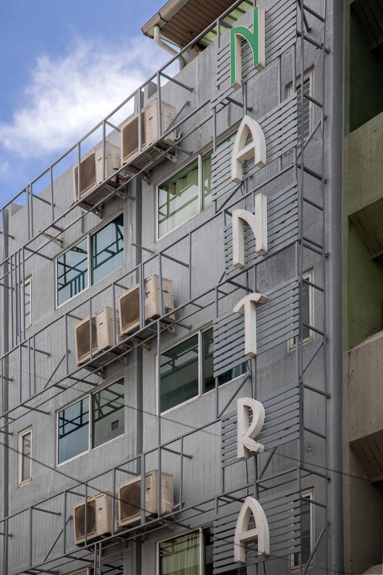 Nantra Silom Hotel Bangkok Exterior photo